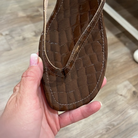 Schultz Sandal - Picture 5 of 5